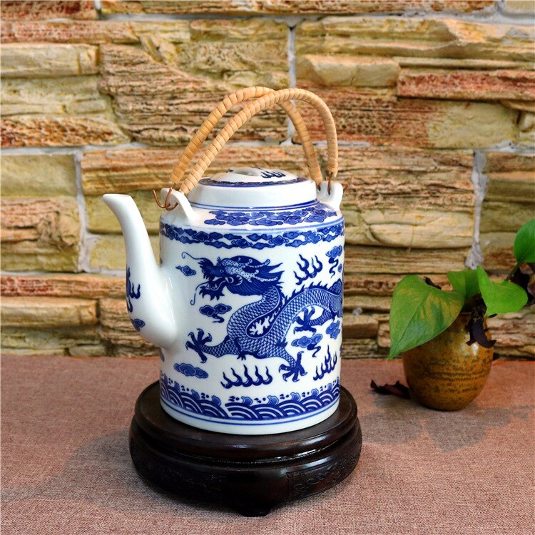 theiere en porcelaine chinoise bleu et blanc 800 1600ml 2