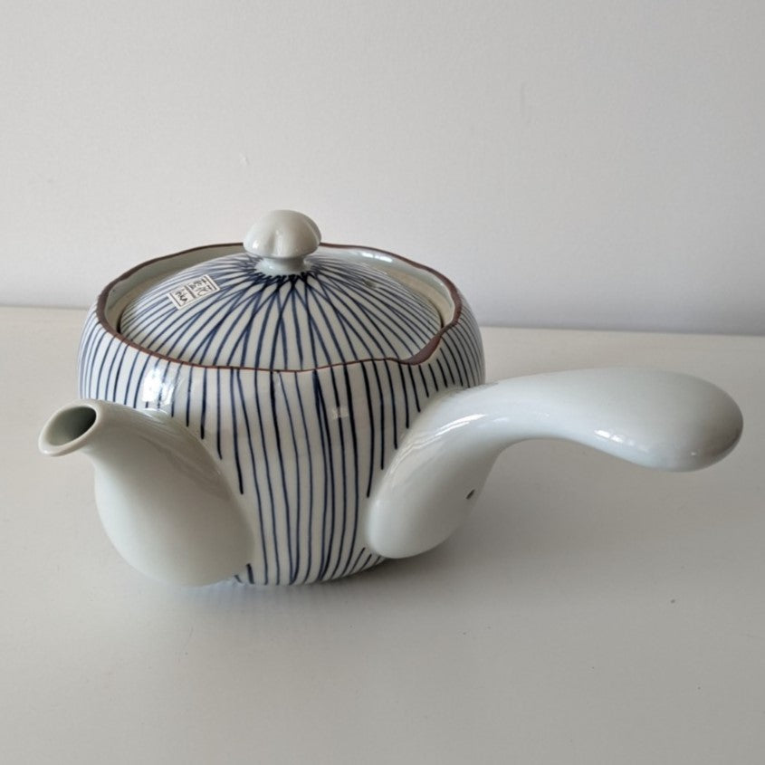 theiere en porcelaine japonaise tokusa 650ml