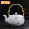 theiere en porcelaine motif japonais 680ml 2