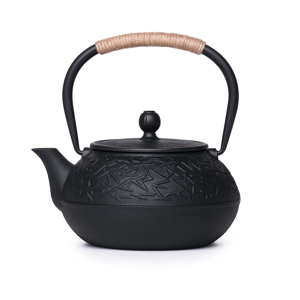 Théière en Fonte Lignée Zen – Motif Gravé Épuré
