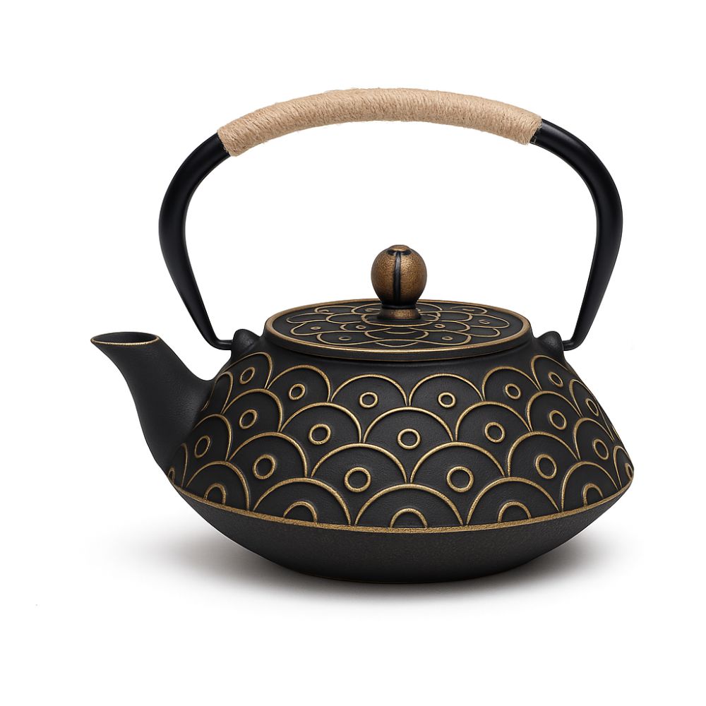 Théière en Fonte Vague Impériale – Motif Seigaiha Doré